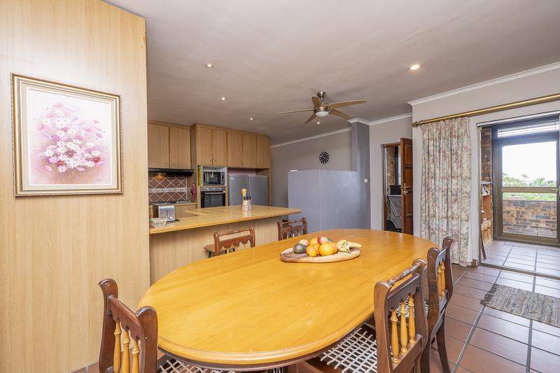 4 Bedroom Property for Sale in Chrismar Western Cape